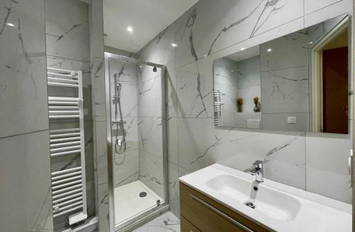 Jeux Apartment | Homency - Résidence La Meije 9