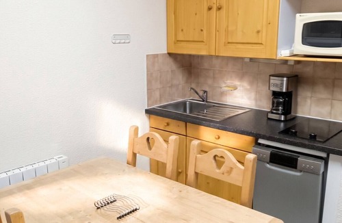 Notre-Dame-de-Bellecombe Apartment | Homerez - Mountain View Apt - Notre-Dame