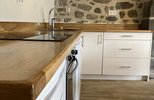 Jassat House | House-Ensuite with Bath-Mountain view