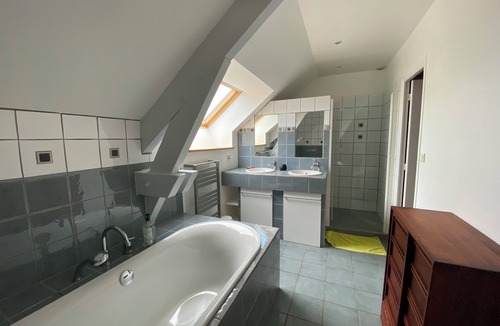 Laschamps House | House in the Parc des Volcans d'Auvergne, near Puy de Dome