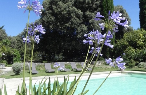 Valreas House | House with character in the middle of the vineyards with heated pool