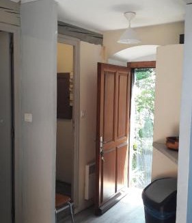 Romeyer House | Jolie petite maison de village
