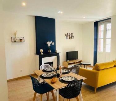 Caussade Apartment | L’orchidée