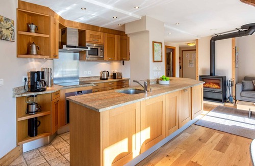 Chamonix City Centre Apartment | La Belle Epoque apartment - an apartment that sleeps 8 guests in 3 bedrooms