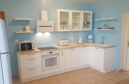 Evian-les-Bains Apartment | La MAISON BLEUE, Smeg Bleu azur