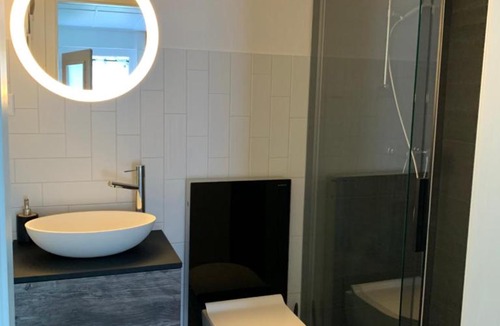 Travers Apartment | La Maisonnette