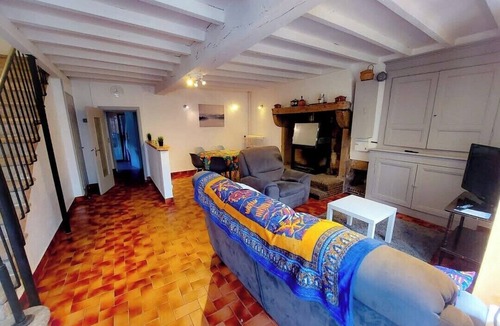 Servant House | La Petite Maison du Moulin - 6 people in the heart of Combrailles