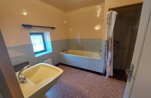 Servant House | La Petite Maison du Moulin - 6 people in the heart of Combrailles