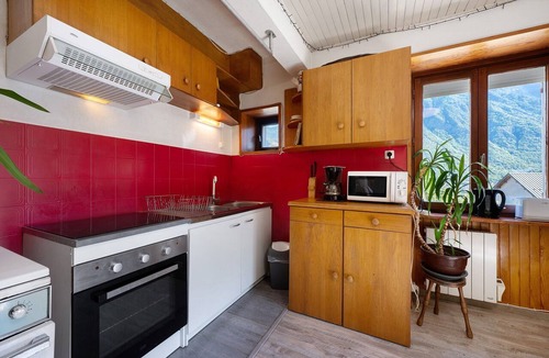 Montricher-Albanne Apartment | Le Bochet Apartment – Mountain Retreat for 4 with Terrace, Parking, and Stunning Views