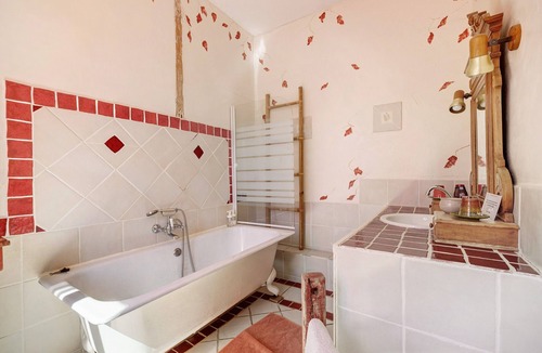 Rieucros Bed & Breakfast | Le Bosquet Guest Room with Shared Terrace & Garden, Wi-Fi