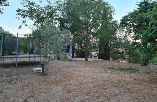 Oraison House | Le charme d'un pigeonnier provençal avec piscine chauffée
