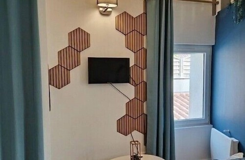 Montbrison Apartment | Le Cocon Mezzanine