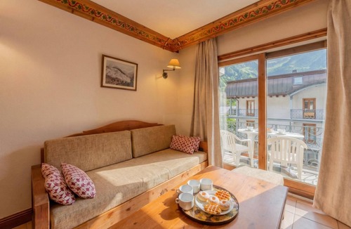 Argentiere Apartment | Le Cristal GM9 Mountain View, Pool, Parking & Free WiFi, Argentière (Chamonix), France