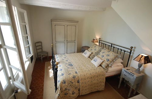 Aubignan Other | Les Rocans - a charming farmhouse set in olive groves with stunning views