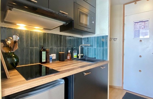 Val-Thorens Apartment | Le Mökki - Val Thorens- Apartment- Skis on, south-facing balcony, internet included