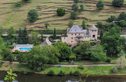 Grand-Vabre Apartment | Le Manoir des Pélies-Au gré du vent.