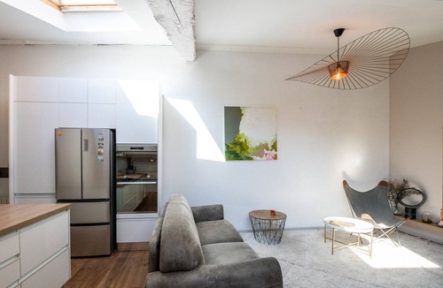 Puvis De Chavannes - Le Lycee Apartment | Le Mansart - Superb 100m² apartment