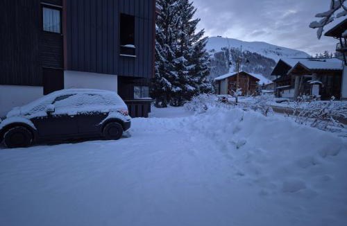 Le Cret Apartment | Le Nid Douillé du Crêt, parking et terrasse