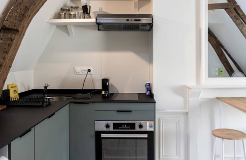Arras Apartment | Le perchoir, studio avec mezzanine