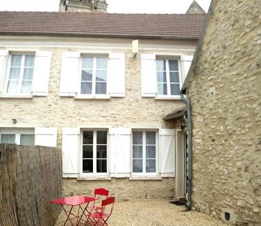 Baron House | Les Fontaines