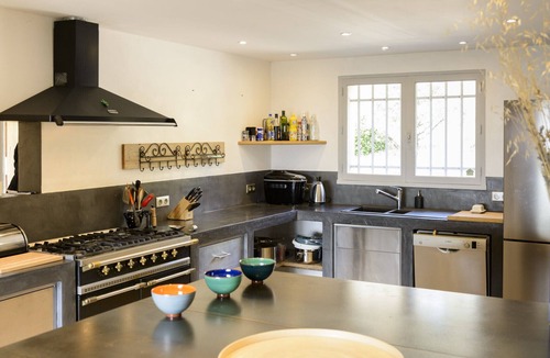 Cadenet House | Les Gardis — An Exceptional Provençal Mas in the Heart of the Luberon