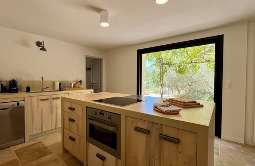 Cadenet House | Les Gardis — An Exceptional Provençal Mas in the Heart of the Luberon