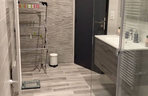 Lamalou-les-Bains Apartment | Location curiste Lamalou les Bains, we offer a T3 apartment