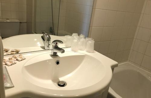 Sancoins Hotel | Logis hotel Saint-Joseph