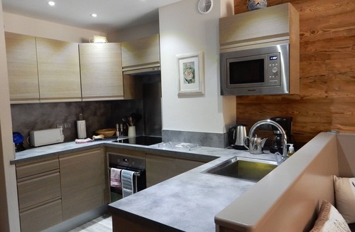 Arc-1950 Apartment | LUXURY 3 BEDROOM APARTMENT IN LES ARCS 1950 SKI IN/SKI OUT SLEEPS 6/8
