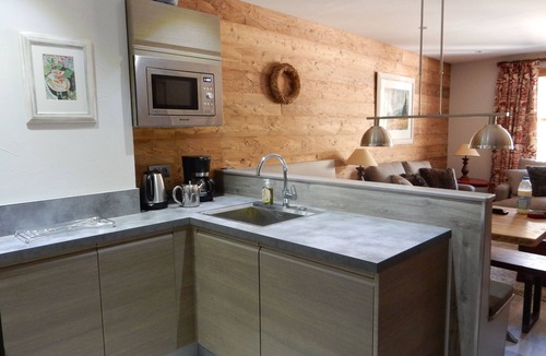 Arc-1950 Apartment | LUXURY 3 BEDROOM APARTMENT IN LES ARCS 1950 SKI IN/SKI OUT SLEEPS 6/8