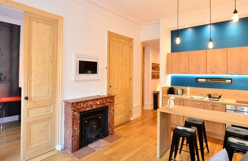 Saint Michel - Mairie Apartment | Lyon 7 near the Rhone: Comfortable 1-bedroom flat