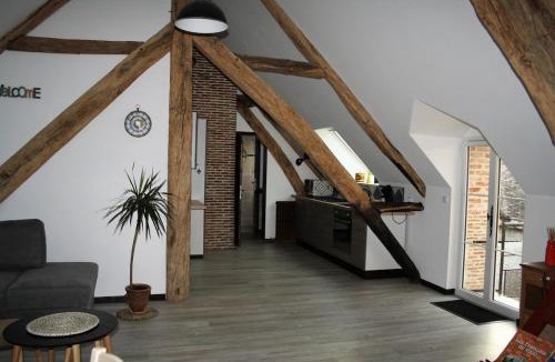 Chitenay House | maison d'hôtes Le Castanéen piscine intérieure