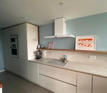 Montreal House | Maison de village, jardin, vue Pyrénées - 8 pers
