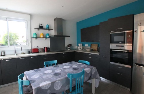Saint-Brevin-les-Pins House | Maison Saint-Brevin-les-Pins, 5 pièces, 9 personnes - FR-1-364-95