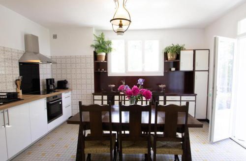 Payzac House | Maison spacieuse avec jardin, billard et proche base nautique - 6 pers. - FR-1-616-376
