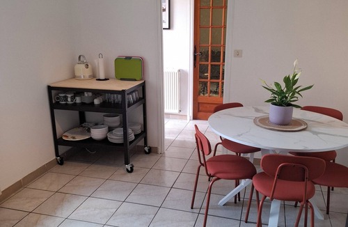 Chambon-sur-Voueize House | Marvelous 2-bedroom house with WiFi in Chambon-sur-Voueize