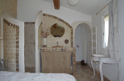 Monteux Other | Mas Delgado, in the heart of the Luberon, at the foot of Mont Ventoux.
