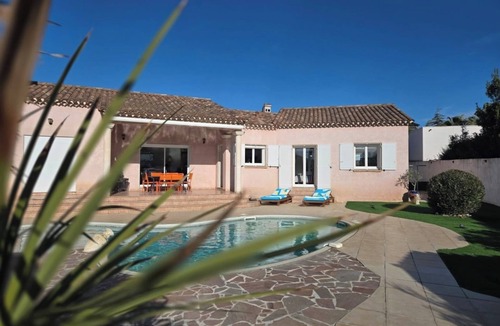Agde Villa | Mediterranean-style villa with pool