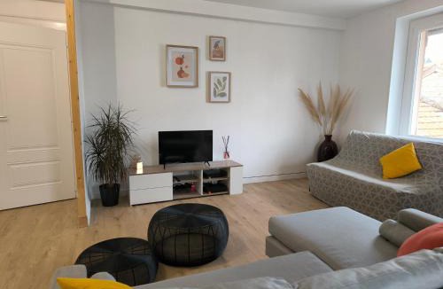 Meximieux Apartment | Mexiloft