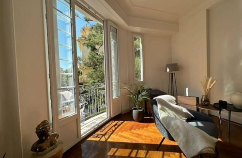 Musicians Quarter Apartment | MJ-SELECT - BAQUIS Luxurious 115m2- 3 Bedroom , parking, 5 minutes BEACH, CLIM