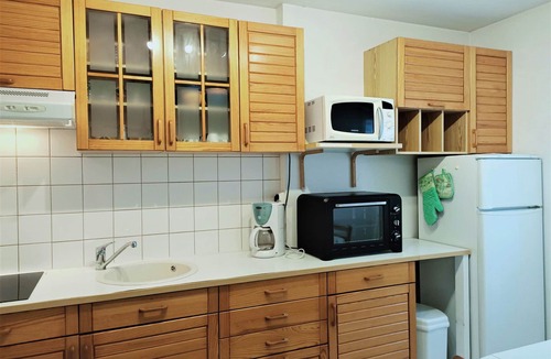Aix-les-Bains City Center Apartment | Modern and bright studio with covered parking, pets allowed