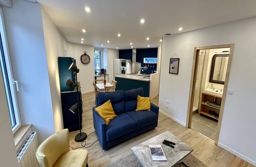 Mont-Dore Apartment | Modern refuge near the village rim
