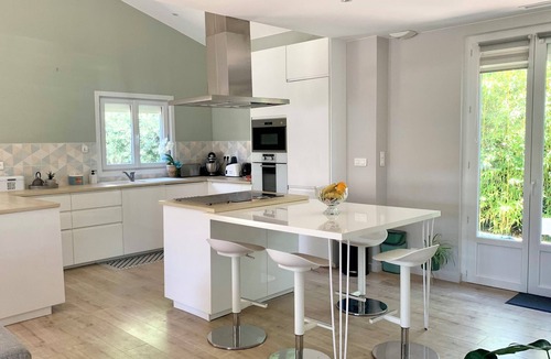Le Cres Villa | Montpellier-Le Crès, villa, pool, quiet, residential neighborhood, near beaches