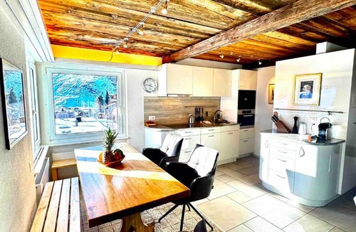 Andermatt Apartment | Mountain View