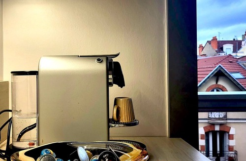 Cœur de Ville Apartment | Newly renovated 1-bedroom apartment 180 m from spa. Ideal for curists.4 *