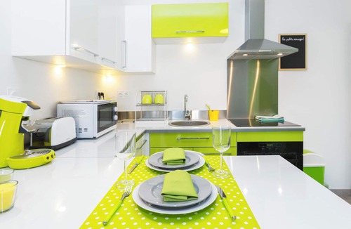 Avignon Apartment | Nice air-conditioned studio of 27 m2 with veranda and balcony in Avignon