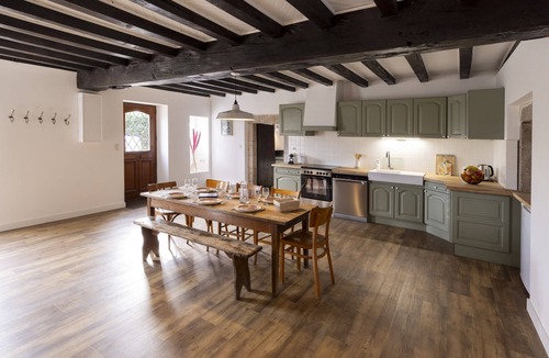 Archignat House | Offrez-vous des Vacances Dans un Grand Domaine Privé Rien que Pour Vous!