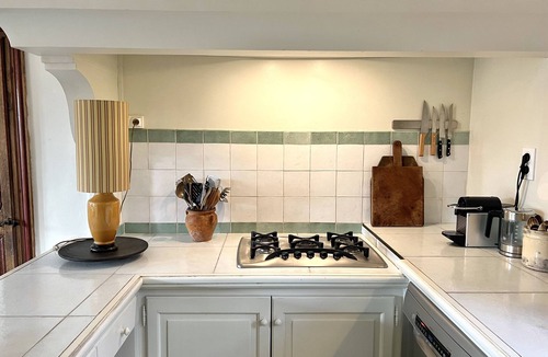 Carpentras Other | Old farmhouse with majestic view of the vineyards