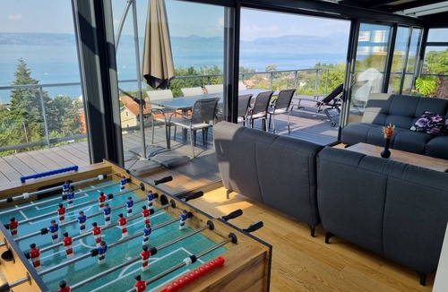 Evian-les-Bains Villa | Panoramic Villa, Vue imprenable sur le Lac Léman