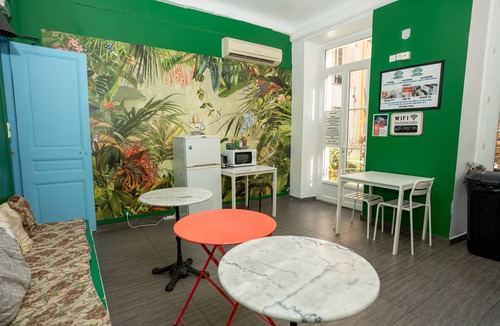 Centre Ville-Gare Hostel | Pastoral - Hostel